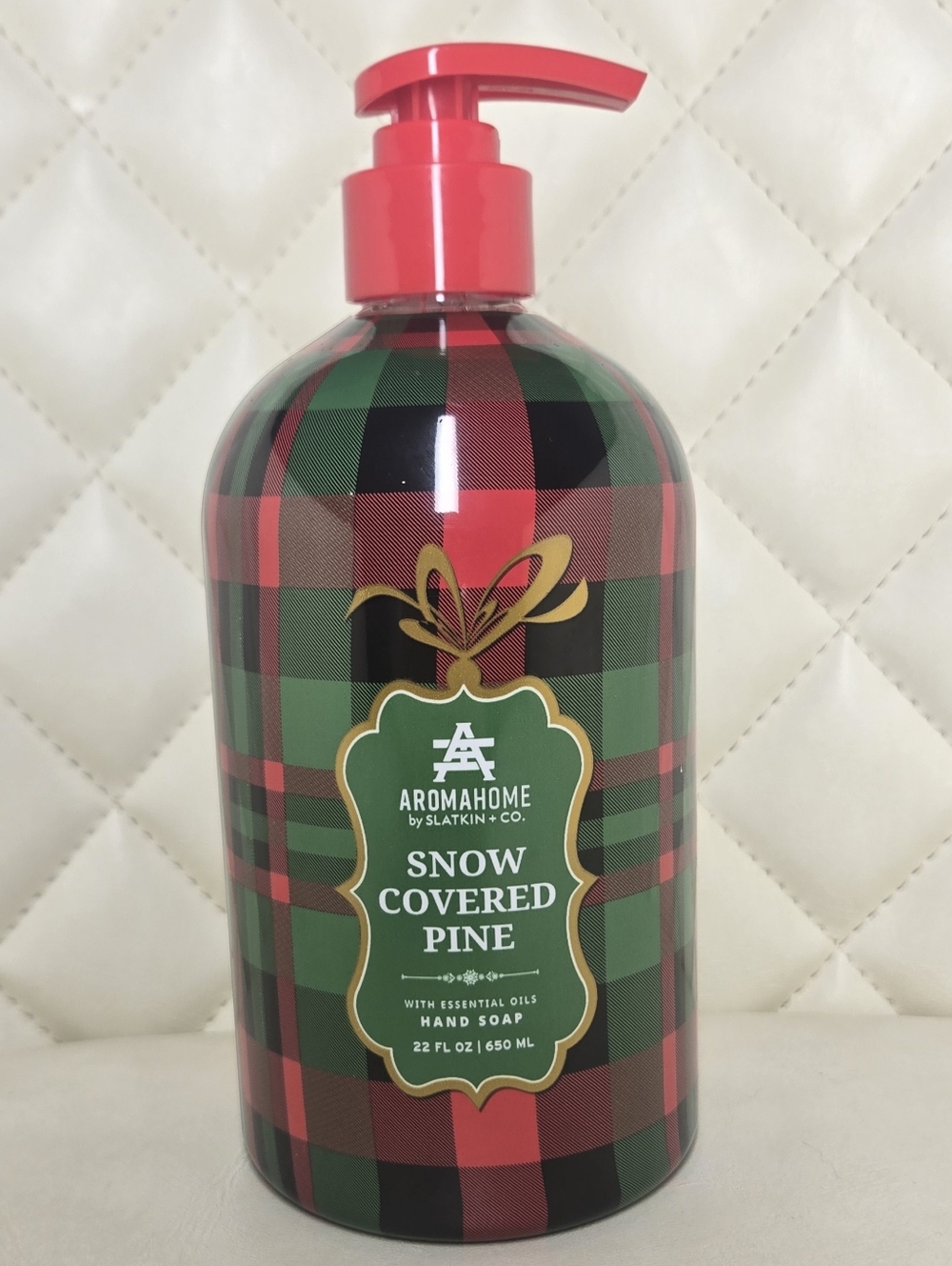 Snow Covered Pine Hand Soap 22 oz Holiday Plaid AROMA HOME